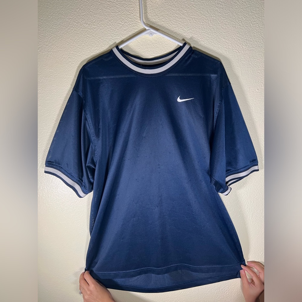90’s Nike mesh Tee In Navy- Size large
